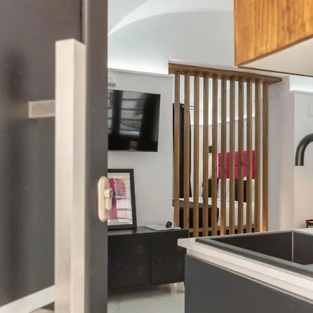 Elite - Art Collection - Andy מרידה