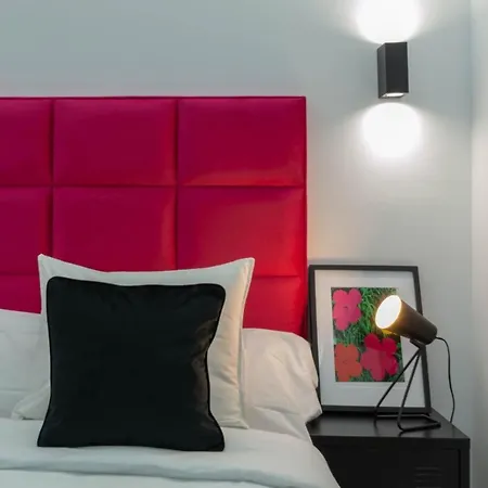 Elite - Art Collection - Andy Merida