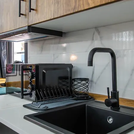 Elite - Art Collection - Andy Apartment *