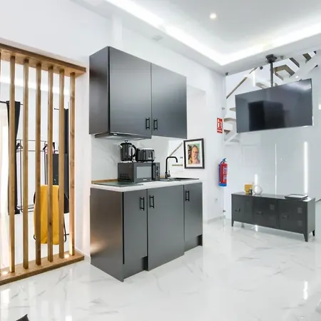 דירה Elite - Art Collection - Andy מרידה