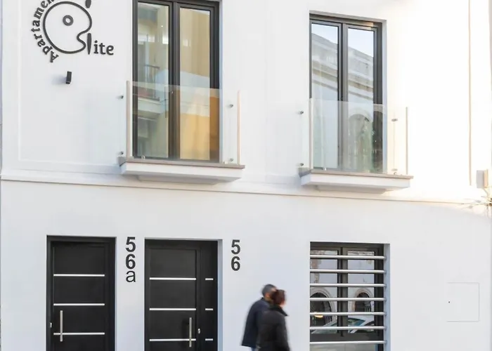 Elite - Art Collection - Andy Apartment *